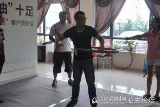 男人腰部力量训练视频,跟随专业视频，高效腰部力量训练指南