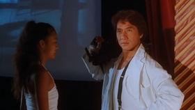 舔脚舔丝袜电影